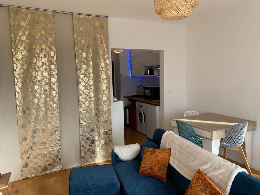 Vue Degagee Au Calme Dernier Etage Apartment